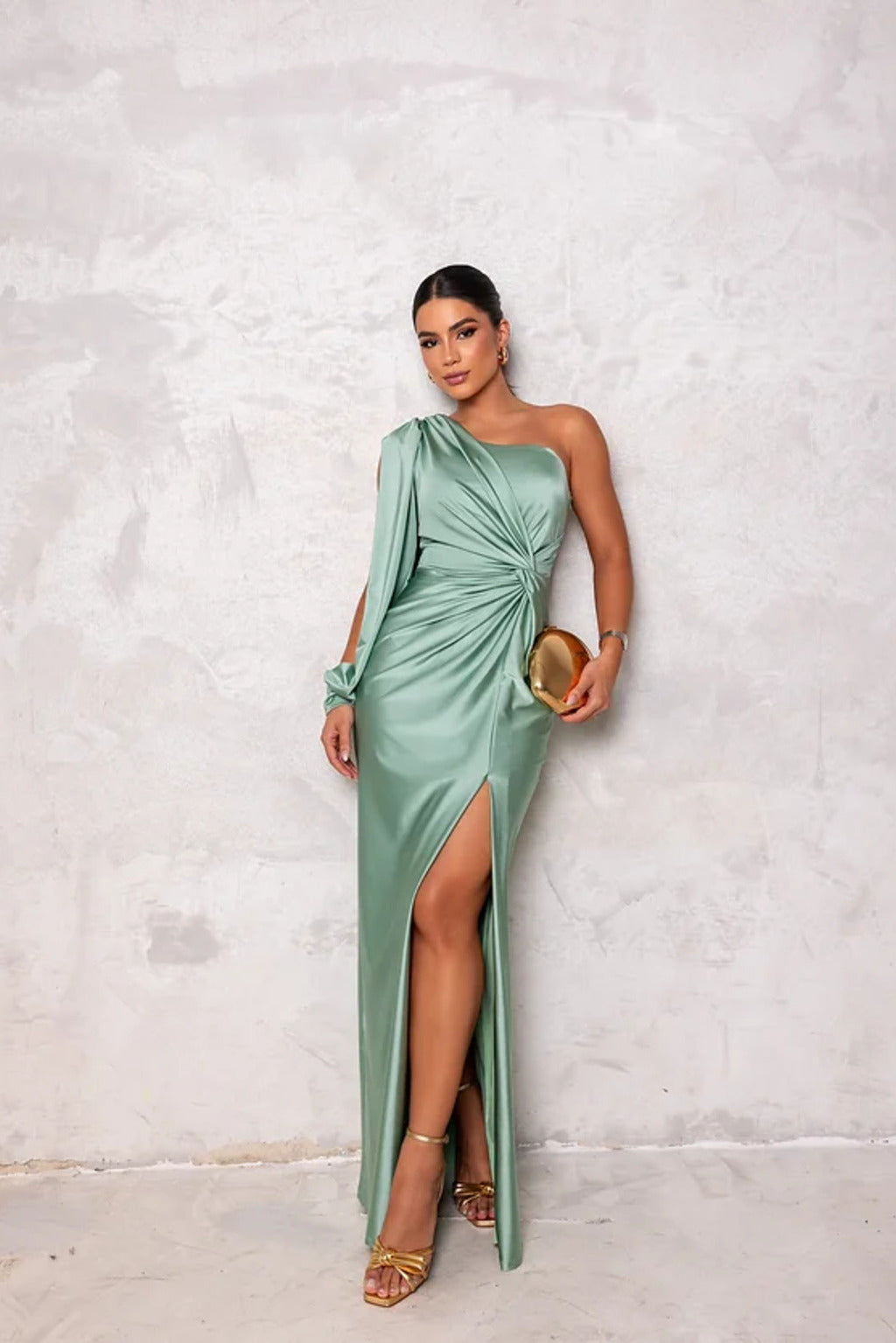 ARIA™ | Elegant and sophisticated dress